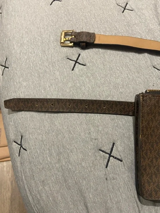 Michael Kors Tan Leather Belt Strap with Gold Chain Accent - Picture 5 of 9